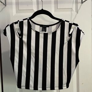 Forever 21: Black and White Stripe Crop Top